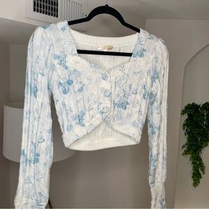LoveShackFancy Cropped Floral Print V Neck Sweater Cream and Blue Knit Cardigan